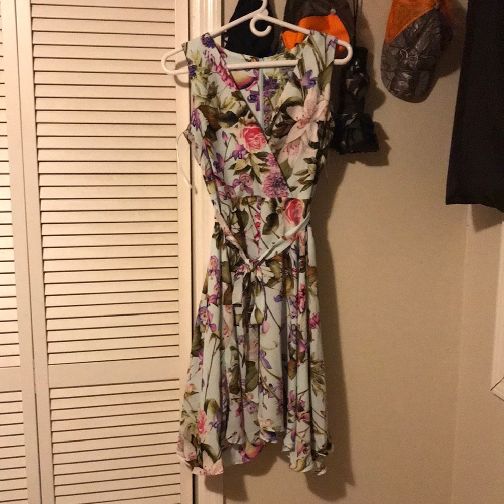 Cheery dress